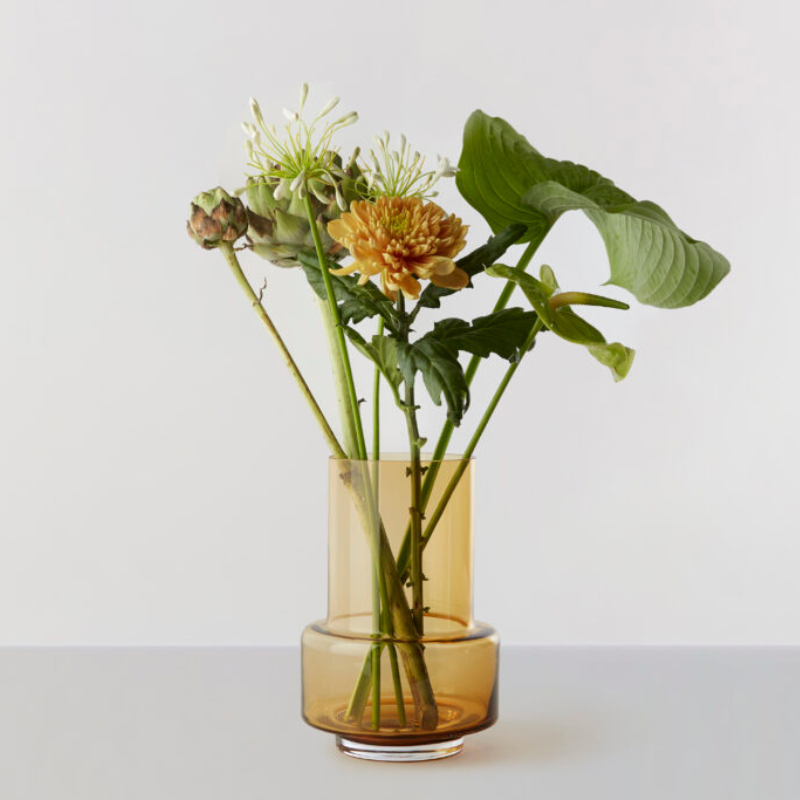 Hurricane no. 26 - Amber, vase og lysestage - Ro Collection Denmark