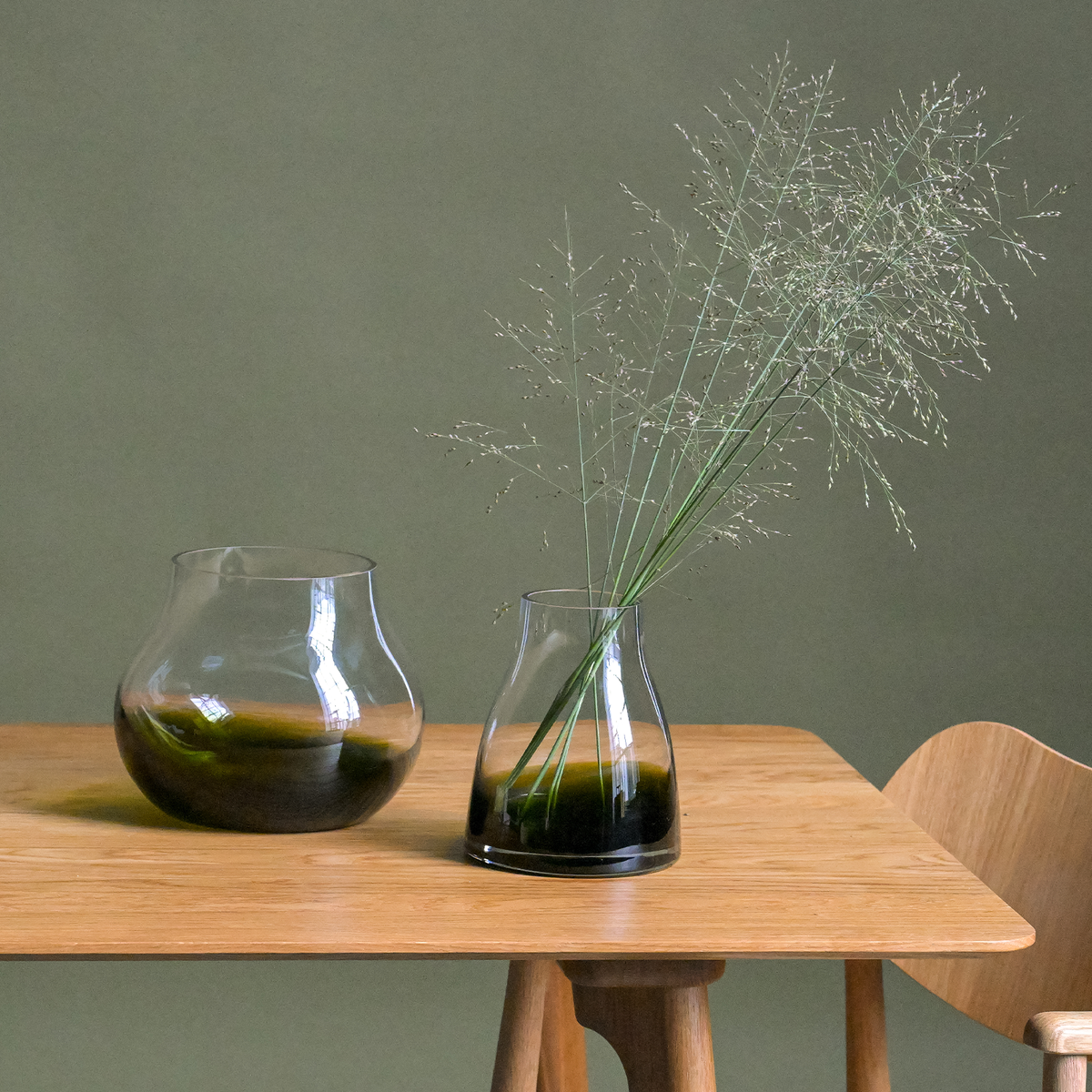 Flower Vase no. 23 - Moss green - Ro Collection Denmark
