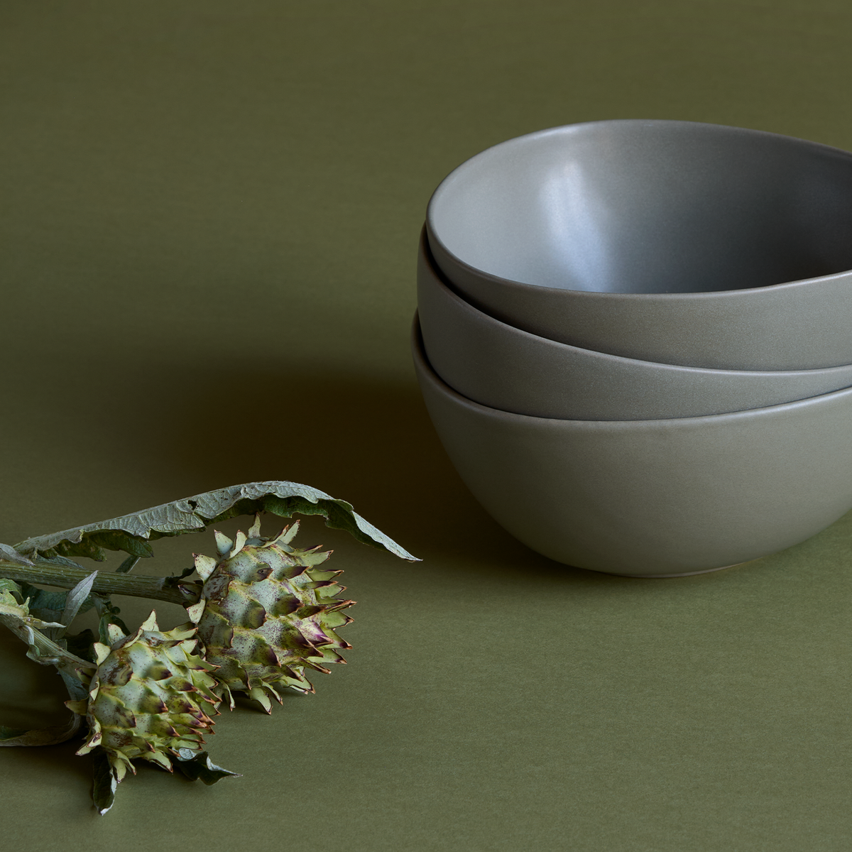 Signature Serving Bowl, Large - Pale green - Ro Collection Denmark