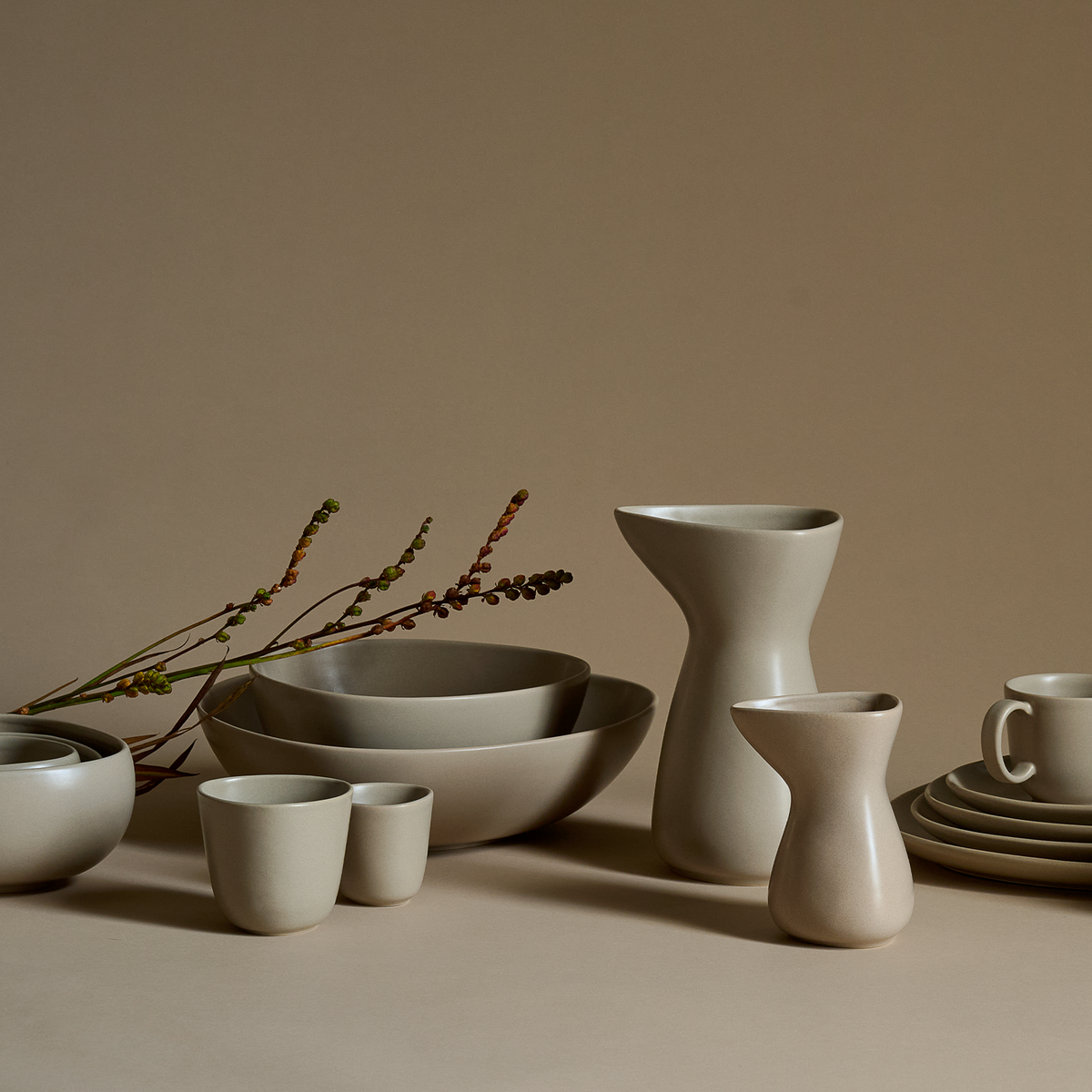 Signature Jug, Small - Soft sand - Ro Collection Denmark