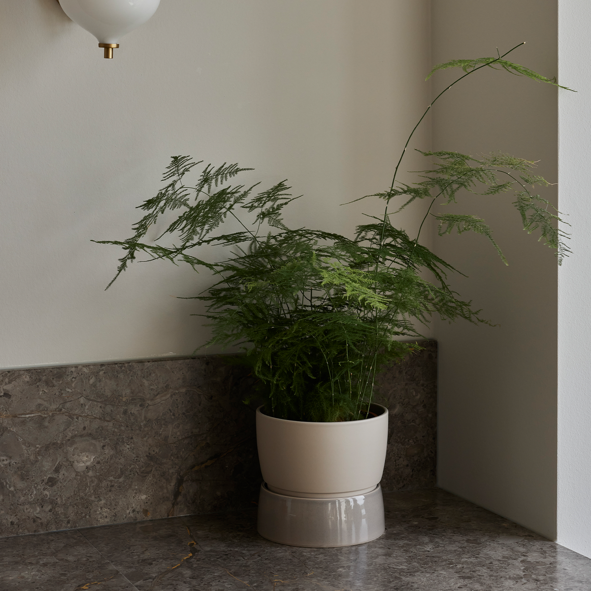 Two Tone Planter, Large - Dune grey - Ro Collection Denmark