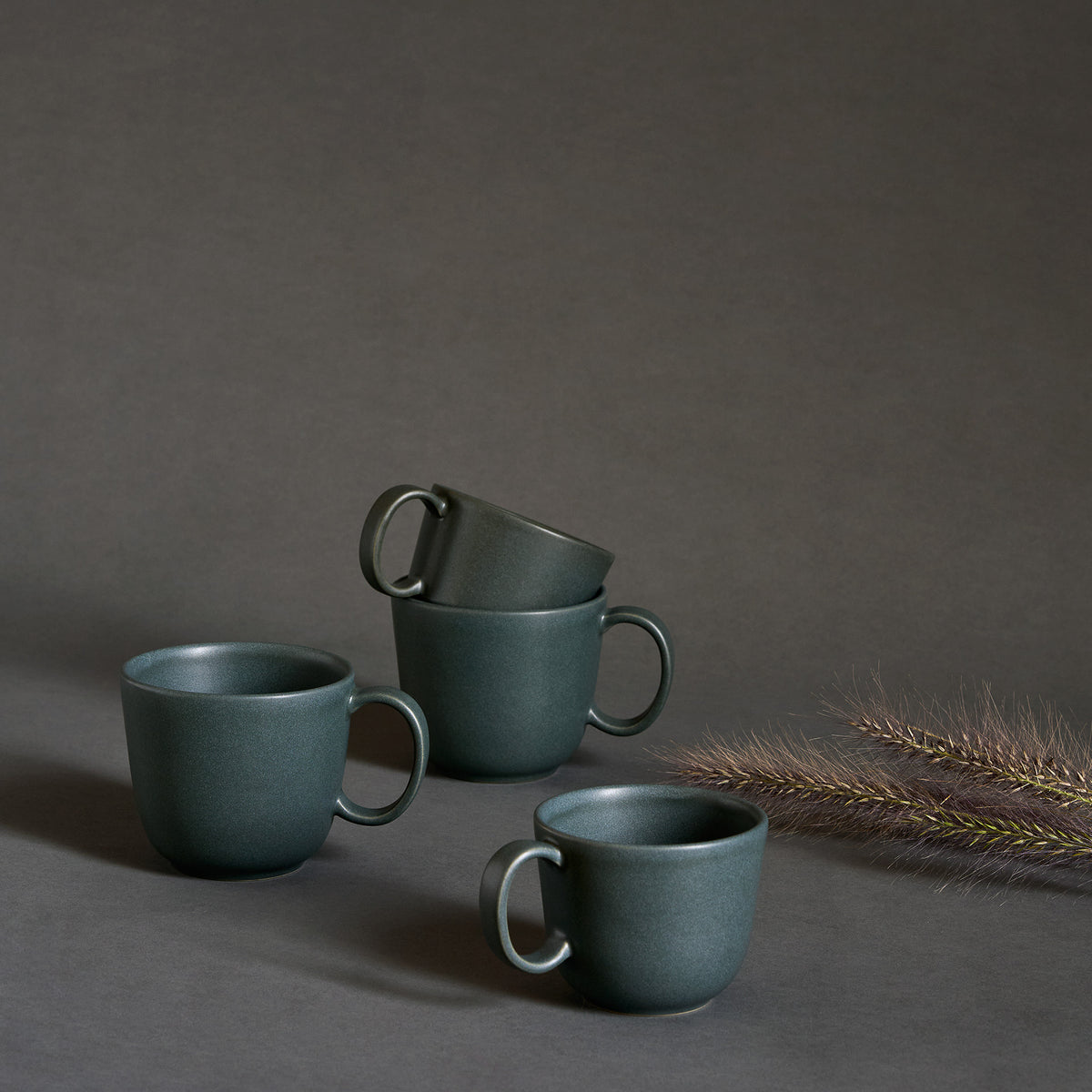 Serene Cup, Tea - Deep ocean - Ro Collection Denmark