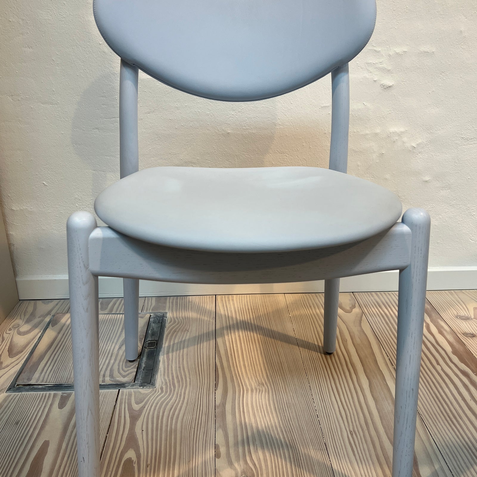 Star Table Light Cyan + 7 x Hybrid Dining Chair, Light Blue (Preloved)