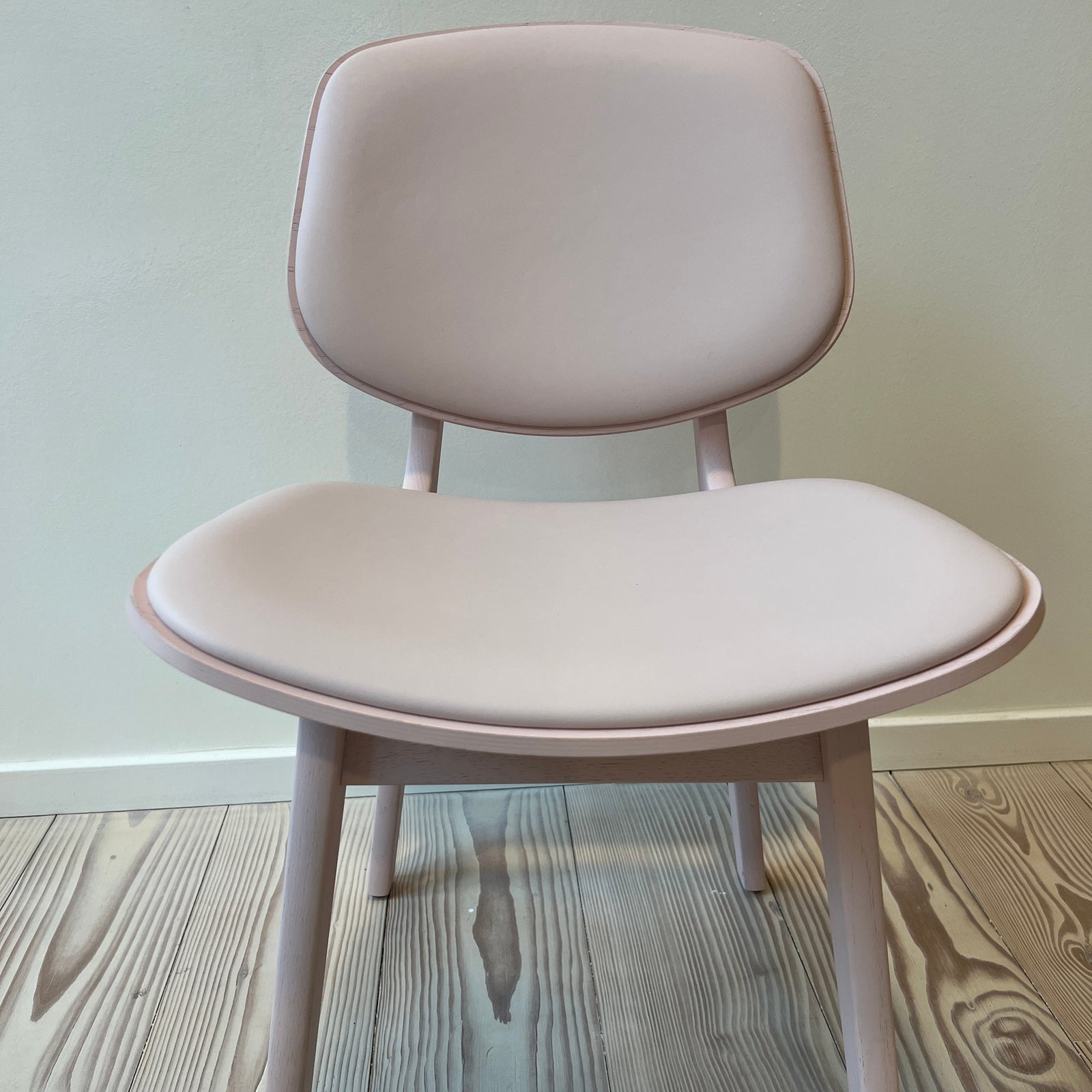 Pandora Dining Chair, Oak, Coated textile - Salt Pink,  (Preloved)