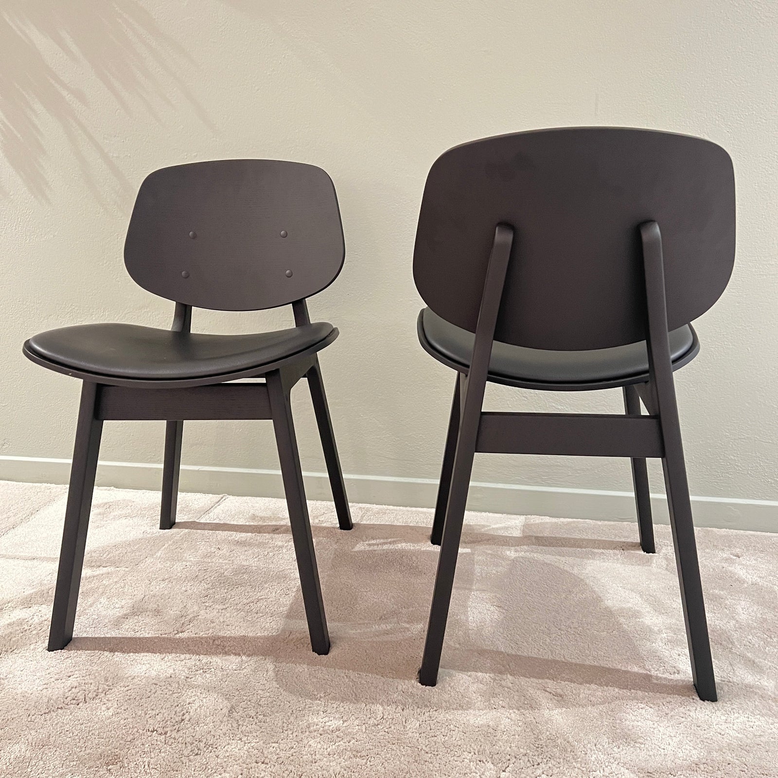 Pandora Dining (Preloved) (Sæt á 2 stk. Sætpris)