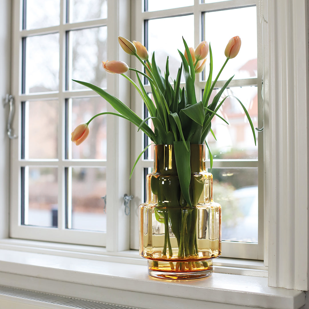 Hurricane Reflections no. 69 - Amber, vase og lysestage - Ro Collection Denmark