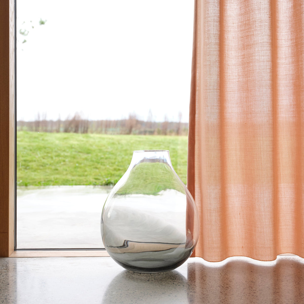 Flower Vase no. 24 - Smoked grey - Ro Collection Denmark
